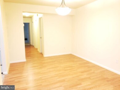 11212 Chestnut Grove Square unit 115, Reston, VA 20190 - photo 3