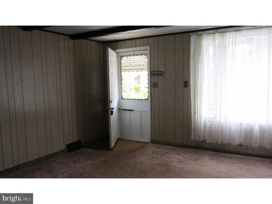 4314 Sheffield St, Philadelphia, PA 19136 - photo 7