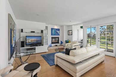 2556 Navarra Dr unit I, Carlsbad, CA 92009 - photo 4