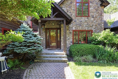 unlisted-address, Lakeville, PA 18436 - photo 2