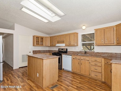 724 N Mesquite Tree Dr, Dewey-Humboldt, AZ 86327 - photo 6