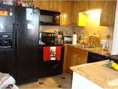 Kimball Towers unit 702, Springfield, MA 01103 - photo 2