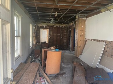 Front/Dining Room Combo