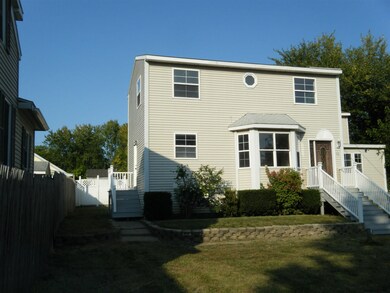 12 Oregon Ave, Rensselaer, NY 12144 - photo 3