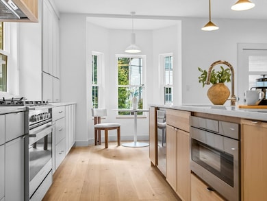 25 Avon St, Somerville, MA 02143 - photo 7