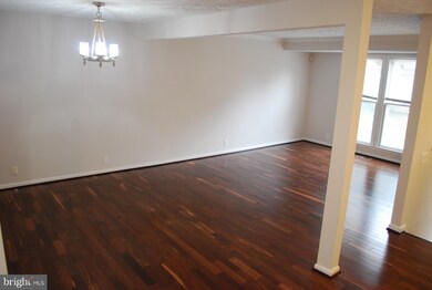 5907 Cedar Fern Ct, Columbia, MD 21044 - photo 5