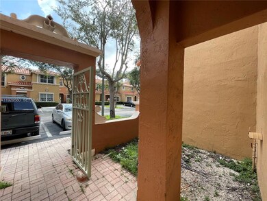 8507 NW 140th Terrace unit 801, Hialeah, FL 33016 - photo 3