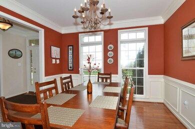 22257 Allspice Ct, Ashburn, VA 20148 - photo 3