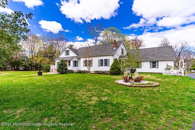 1572 Silverton Rd Toms River-large-009-0