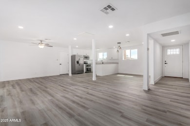 5716 W Hazelwood St, Phoenix, AZ 85031 - photo 7