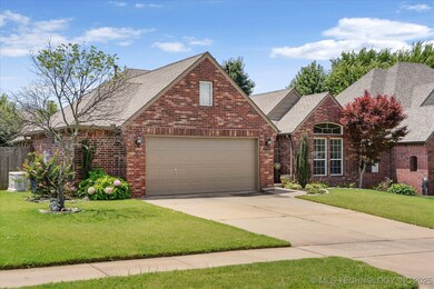 2932 N Fern Ct, Broken Arrow, OK 74012 - photo 4