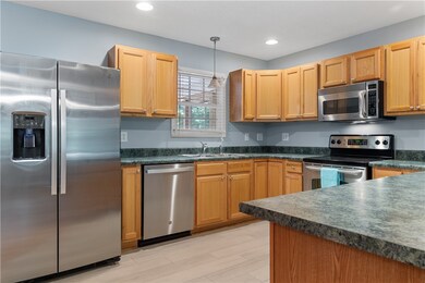 211 Woodland Way Rd, Walhalla, SC 29691 - photo 7