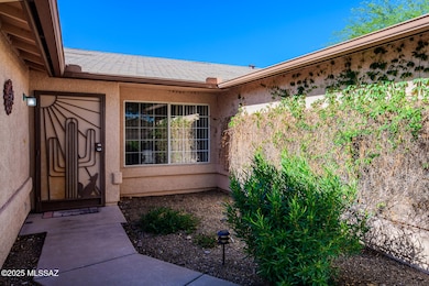 005 - 3974 S. Apache Well Drive