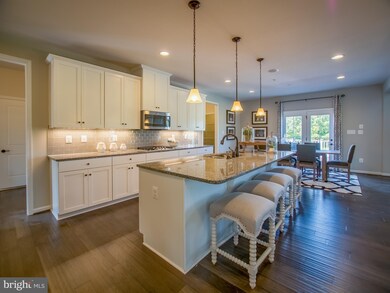 15200 Governors Park Ln unit D003, Upper Marlboro, MD 20772 - photo 4