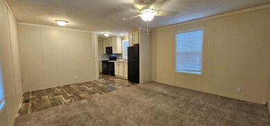 120 Mulberry unit 120, Belleville, MI 48111 - photo 3