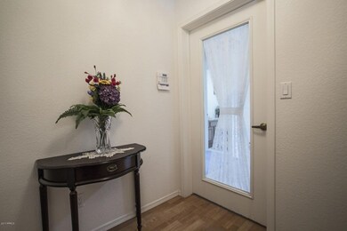FOYER ENTRY