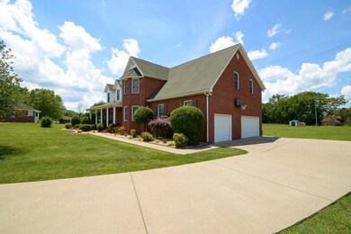 163 Highland Cir, Shelbyville, TN 37160 - photo 5