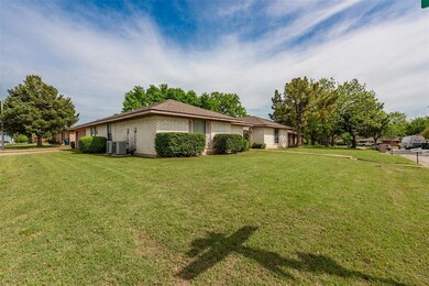 6403 San Juan Ave, Fort Worth, TX 76133 - photo 4