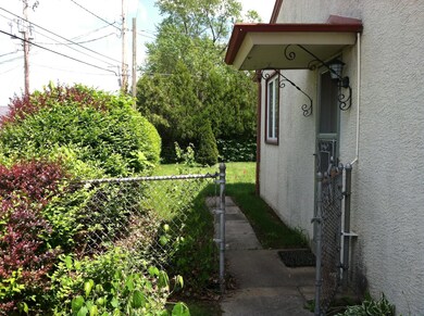 Westgate Side Entry