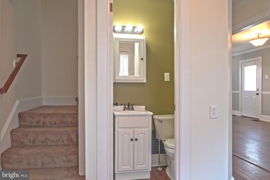 122 N Ronks Rd, Ronks, PA 17572 - photo 5