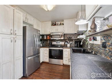 607 2nd St, Frederick, CO 80530 - photo 3