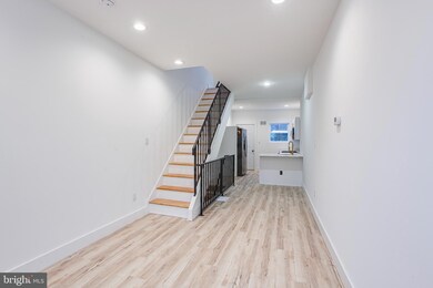 2028 N Palethorp St, Philadelphia, PA 19122 - photo 4