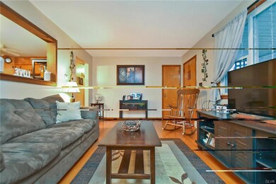 74 N Broad Street Extension unit Ext., Nazareth, PA 18064 - photo 3