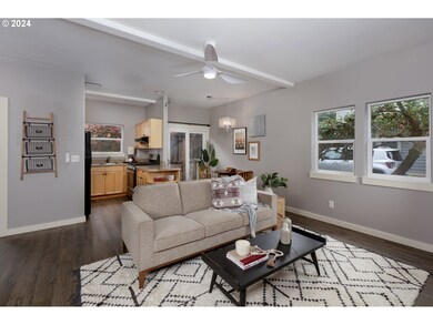 Kitchen/Living Room