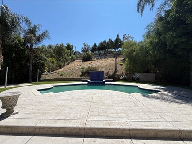 11737 Lois Ct, Granada Hills, CA 91344 - photo 5