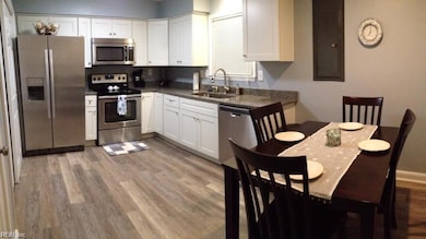 3712 Pretty Lake Ave unit 4B, Norfolk, VA 23518 - photo 7