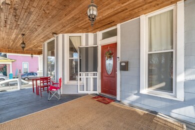 1411 N Broadway Ave-4