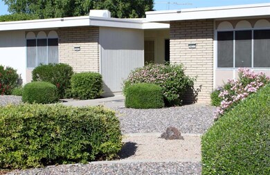 14217 N Thunderbird Blvd, Sun City, AZ 85351 - photo 2