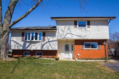 4010 Etna St, Columbus, OH 43213 - photo 2