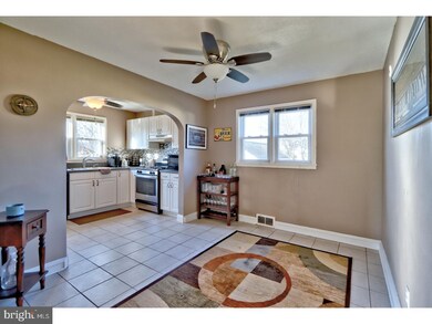 527 Bell Rd, Mount Ephraim, NJ 08059 - photo 7