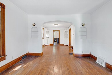 2215 Iowa St, Cedar Falls, IA 50613 - photo 3