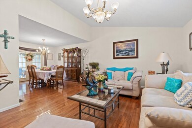 37 Robert e Lee Dr, Ringgold, GA 30736 - photo 2