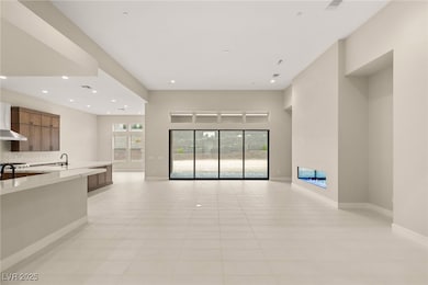 10945 Horizon Ledge Ave, Summerlin South, NV 89135 - photo 7