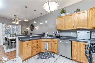 07-Kitchen 20220214-DW-8087