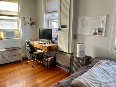 11 Foster St unit 6, Boston, MA 02109 - photo 6
