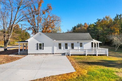 797 S Sugar Hollow Rd, Morristown, TN 37813 - photo 4