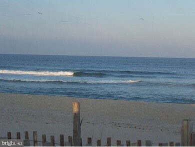 328 Neptune Dr, Manahawkin, NJ 08050 - photo 6