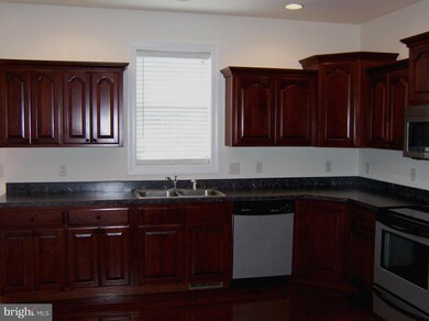 304 Martina Dr, Chambersburg, PA 17201 - photo 6