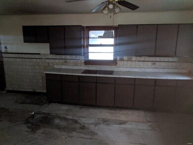 8307 College St, Collinsville, IL 62234 - photo 5