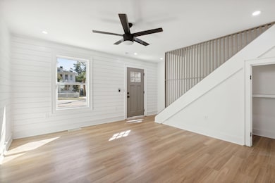 937RutledgeAve-KeenEyeMarketing-007
