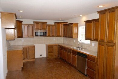 12 Pimlico Dr, Bella Vista, AR 72715 - photo 4