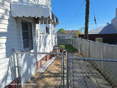 20250428_095859_resized