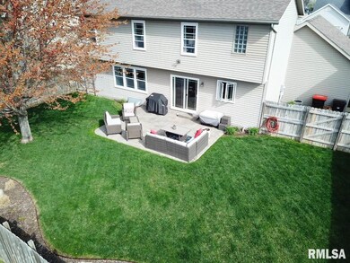 10909 N Highcrest Ln, Dunlap, IL 61525 - photo 2