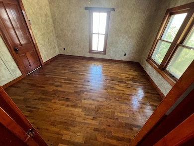 317 N Dresden St, Cunningham, KS 67035 - photo 7