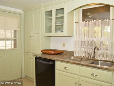 242 E 7th St, Frederick, MD 21701 - photo 2