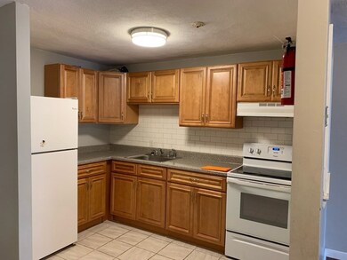 18 Washington St unit 10, Plainville, MA 02762 - photo 2